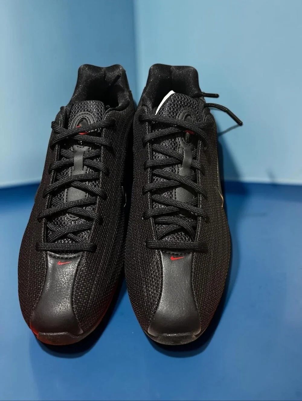 Nike Men's Low-Profile Sneaker in Black